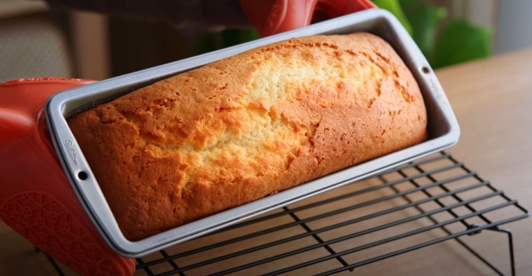 Amazing Olive Oil Cake