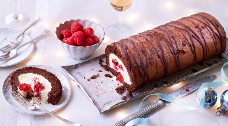 Chocolate Raspberry Swiss Roll