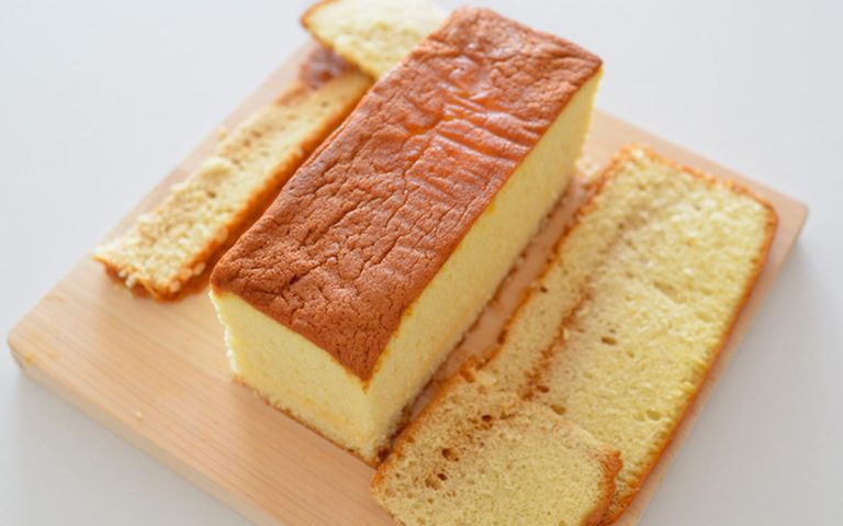 Soft, Fluffy Castella Cake Recipe